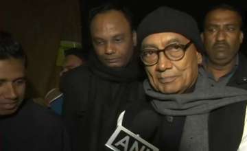 Digvijay Singh meets Shaheen Bagh protesters