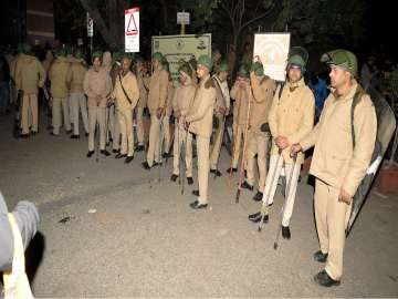 Police nab four outsiders fleeing JNU violence scene