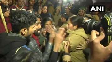 Woman bites IPS officer's thumb during JNU students' protest in Delhi