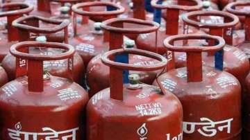 Jet Fuel cost up 2.6%; non-subsidised LPG price hiked by Rs 19