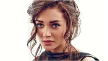 Amy Jackson: Eat veg and donate for Australia