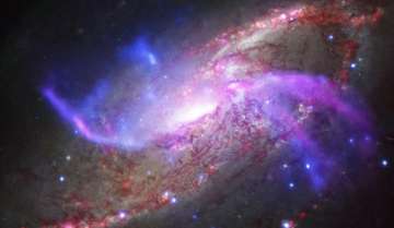Core of huge dying galaxies formed 1.5 billion years after Big Bang