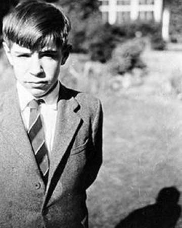 Stephen Hawkings, a mediocre student