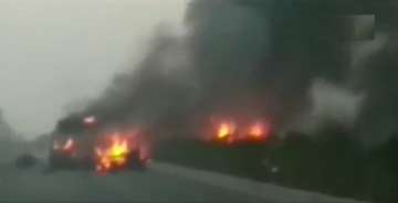 Truck carrying LPG cylinders explodes in Surat