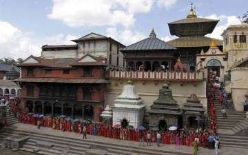 Mahashivratri: Over 6,000 saints offered prayers at Kathmandu's Pashupatinath Temple