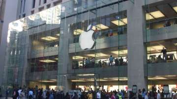 apple, apple iphone, iphone se 2, iphone se 2 launch, launch date, price, price in india