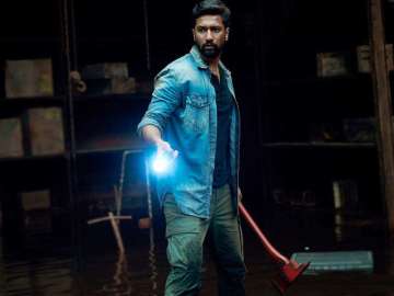 Bhut Bhuti Ki Xxx - Bhoot movie review: Not a scarefest, but pretty engaging