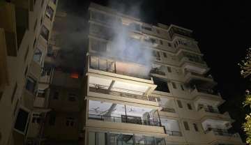 Fire breaks out in building near Hanging Gardens at Malabar hill