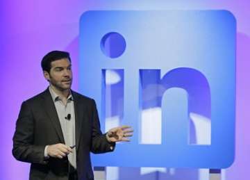 LinkedIn CEO Jeff Weiner steps aside after 11 years