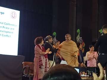 Kailash Satyarthi, vivekanada college, 