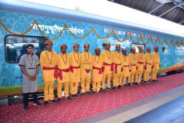 Kashi-Mahakal Express inaugural train/File