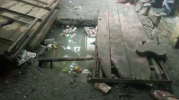 Mumbai: Girl falls into open drain in Oshiwara, rescue operation on