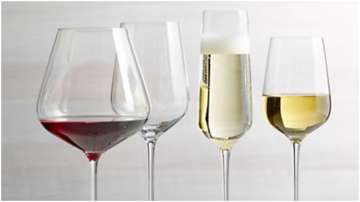 Wine glass size may influence how much you drink