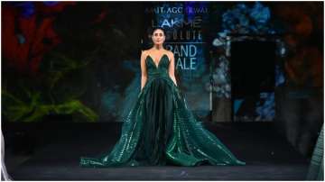 Kareena Kapoor Khan stuns in bright green ensemble with plunging neckline at Lakme Fashion Week (Pic