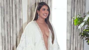Priyanka Chopra reveals how she avoided wardrobe malfunction in her navel-baring Grammy 2020 gown