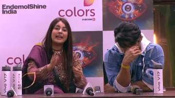 Shehnaaz breaks down after Bigg Boss 13 Press Conference