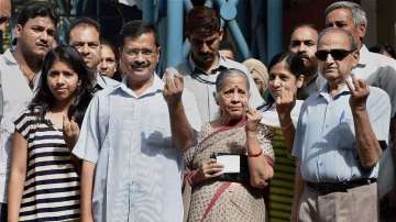  Delhi Chief Minister Arvind Kejriwal on Saturday cast his vote at a polling booth in Civil Lines al