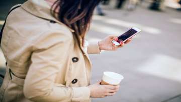 Texting while walking more dangerous and deadly, says study