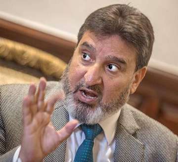 Former PDP leader Altaf Bukhari to launch 'Apni Party' on Sunday