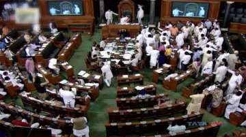 Lok Sabha proceedings, Congress members raised slogans, Lok Sabha proceedings disrupted 
