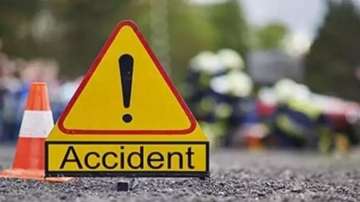 Two youth dead after being hit by truck on Lucknow-Allahabad highway