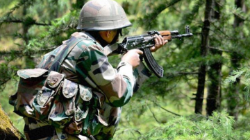 J&K: Pak violates ceasefire along LoC in Uri