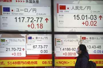 Global shares sink on pandemic news, waning hopes for fix