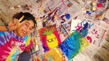 Janhvi Kapoor spends self-isolation period by painting and goofing around with sister Khushi