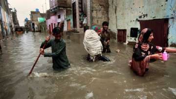 Heavy rains claim 27 lives in Pakistan