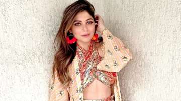 Kanika Kapoor rubbishes rumours of skipping screening at airport: Developed symptoms only 4 days ago