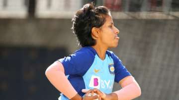 poonam yadav, poonam yadav smriti mandhana, smriti mandhana double century, smriti mandhana records,