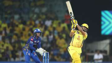 Brad Hogg picks Suresh Raina over Chris Gayle and Virat Kohli as 2nd best batsman in powerplay overs