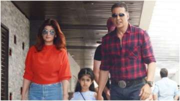 Akshay Kumar spends time with daughter Nitara during quarantine period, Twinkle Khanna shares lovely