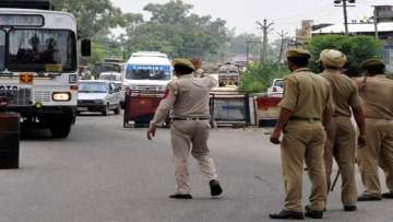 Policemen must wear proper uniform while checking vehicles: Ghaziabad SSP
