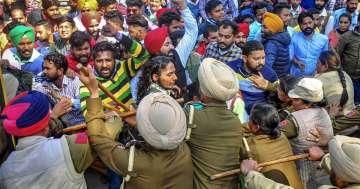 Punjab police lathicharged on ETT-TET Unemployed Teachers' protesters