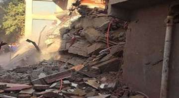 karachi building collapse