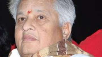 Tamil actor-director Visu dies at 74