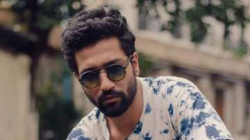 Vicky Kaushal donates 1 crore to COVID-19 relief funds 