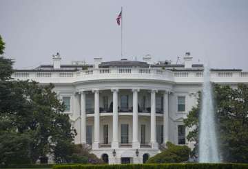 White House staffer tests positive for coronavirus