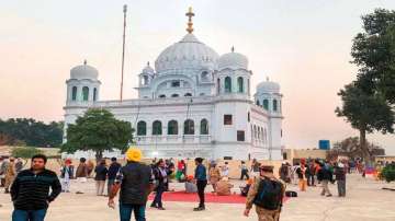 Akal Takht asks govt not to ban Kartapur Sahib visit 