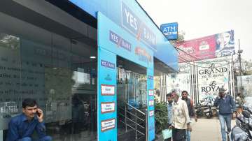 Yes Bank, RBI, SBI, Yes Bank online transactions, Yes Bank customers