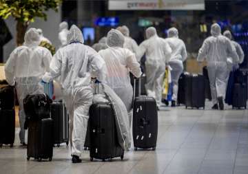 Post-lockdown flights: Cabin crew attire to have face shield, gown and mask