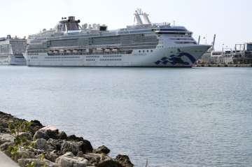 Coral Princess: Another cruise ship with coronavirus victims docks in Florida