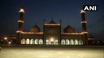 Delhi's Jama Masjid illuminated for Ramzan.?