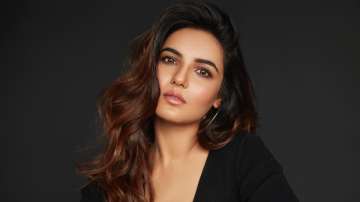 TV actress Jasmin Bhasin opens about entering Bigg Boss