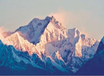 Kanchenjunga mountain ranges
