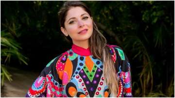 Kanika Kapoor finally tests negative in fifth coronavirus test