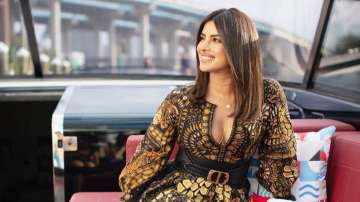 Priyanka Chopra to donate $100,000 in total to women heroes, asks for nominations