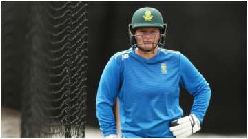 Coronavirus puts South Africa woman cricketer's wedding plans on hold