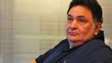 Rishi Kapoor admitted to hospital with breathing difficulties, fans wish for his speedy recovery